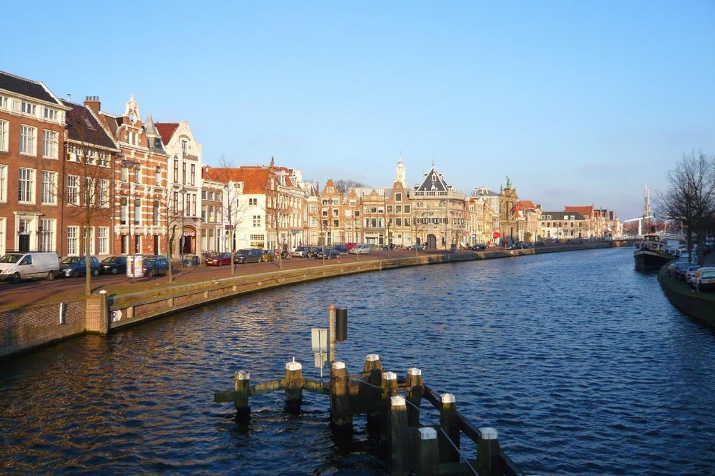 Turfhuys Aan Het Spaarne Haarlem Exterior photo